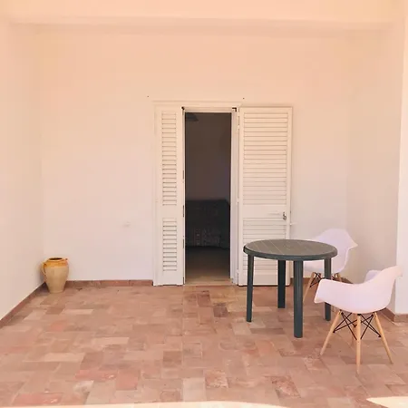 公寓 Sunset Lovers In A 300mt Dal Mare 加利波利